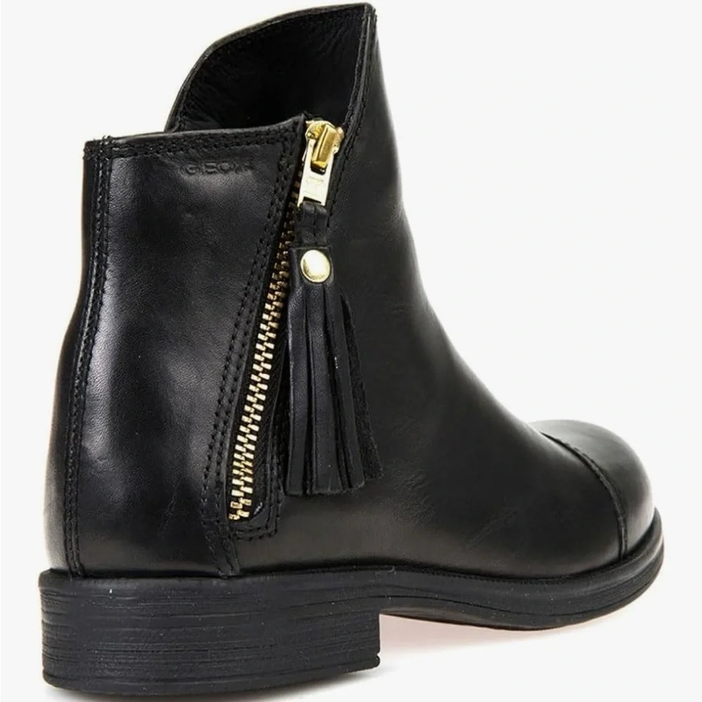 Geox Girls Chelsea LEATHER Ankle Boots size 34 M EU (3 M US)